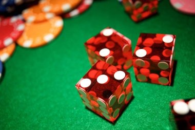 Live Domino QQ table with professional dealer at kudajitu login